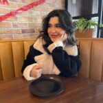 Malak Abu Zaid Instagram - 🤍 . - #ما_شاء_الله #ملك_ايو_زيد #اسطورة_مسرح _الطفل #مسلسلات_خليجية#الكويت #مشاهير_الكويت#الكون_في_كفة #بعد_غيابك_عني #سنين_العشرة#منت_رايق#ولد_امه#نوح_العين #موديلات_فساتين_فاشن_ازياء_ستايل#ترند#مشاهير#نون_النسوه#بوتيك_ملوكه#mbcdrama#الكويت #مدينتي #البحرين#عمان#اليمن#قطر