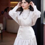 Malak Abu Zaid Instagram - اناقة نفنوف العيد من انامل المصممة @dresses_girlss 👗 بعدسة الفنانة @munera.photo 📸