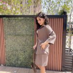 Malak Abu Zaid Instagram - - لحقوا على هالتشكيله العجيبه من قطع الصيف🤩 @shein_ar ارقام القطع : ( النفنوف ) 31531302 10941195(الست البيج ) 27944895، 11379554( القميص والبنطرون ) 31505154 ، 18857748( البلوزه والبنطرون ) 20679976، 28782364 ( القميص والشورت ) لا تنسون تستخدمون كود الخصم ( MALK) يخصملكم 15% وعليكم بالعافيه حبايبي🤍 ##SHEINForAll #SHEINootd #sheinarabia