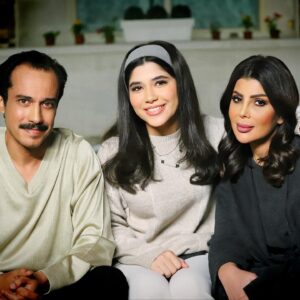 Malak Abu Zaid Instagram - -
وخلص مسلسل #بعد_غيابك_عني 🥹

شكرا لكل الكاست على تعبكم ومجهودكم ، وشكرا لخالتي الهام @elhamalfadalah وعمي شهاب @shehabaljowhar على اختيارهم لي في دور " ياسمين " واتمنى اني كنت قد الثقه وايد استانست بالشغل معاكم ، كنتوا عايلتي الثانيه🫶🏻

ابوي واستاذي تركي اليوسف @trkealyousef شكرا لانك كنت اب حقيقي لي بالمسلسل وبالصج ، واايد فخوره اني اشتغلت معاك 🫶🏻

كل الشكر للكاتبه الرائعه الي ابدعت في كتابتها @alyaa_story ، ولانج كنتي معانا بالتصوير خطوه بخطوه وتتابعين شخصياتنا وتاخذين راينا ، انا عن نفسي وايد تعلقت بشخصية ياسمين وشخصيتها كانت قريبه من شخصيتي 🤭 ، مشكوره استاذه علياء على تعبج وان شاءالله نلتقي في اعمال قادمه🫶🏻 

استاذي ومخرجنا @saedalhawwari حابه اشكرك على تعبك وكلامك الحلو لي ورا كل مشهد ، واتمنى نلتقي في اعمال قادمه🫶🏻

شكر موصول طبعا 

مدير ادارة انتاج #حسين_يونس @hussein.younes9 
مدير تصوير #علاء الحوساني @alaahosany