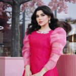 Malak Abu Zaid Instagram - كولكشن العيد الراقي @roze___line بعدسة @munera.photo
