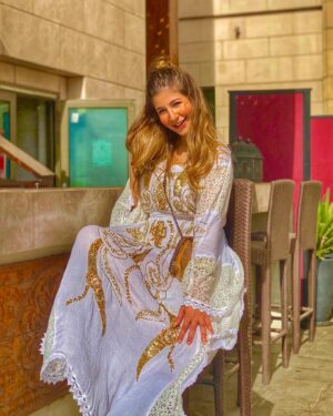 Malak Koura Instagram - Love you all! 🤍🤍