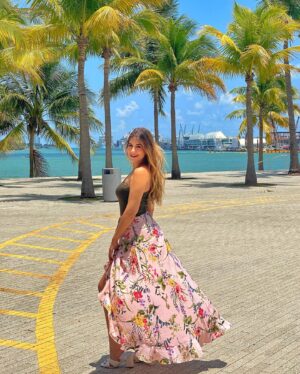 Malak Koura Instagram - 🏝🏝🏝