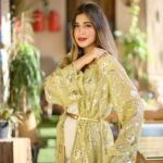 Malak Koura Instagram – Ramadan 🌙💚⁣
Photography by @abdallaphotography 
Dress by @marwa_elboghdady 
Makeup by @henda.mohsen