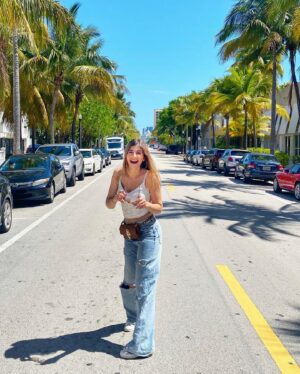 Malak Koura Instagram - 🌴 🌴🌴