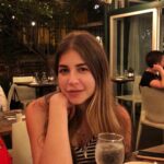 Malak Koura Instagram – I ♥️ burgers! 🍔 what’s your favorite food?