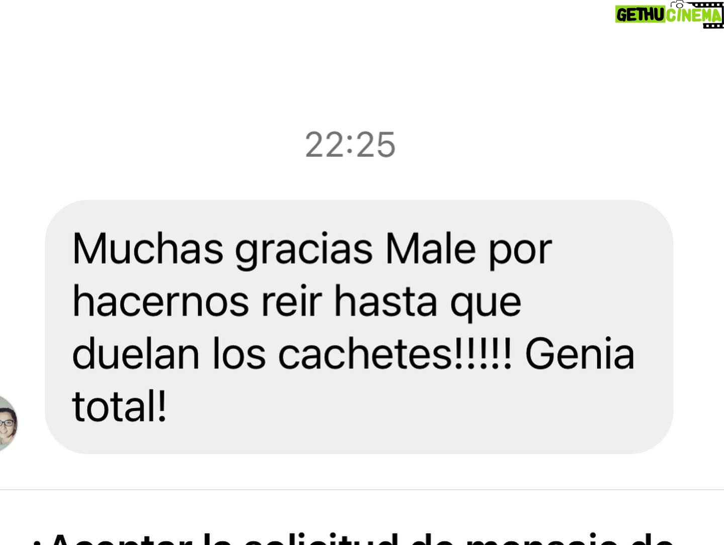 Malena Guinzburg Instagram - En el fondo no caigo de que estoy de gira por España y se genera esa magia con el público! Hoy con un teatro lleno en Valencia, cuando pensaba que no iba a venir nadie o íbamos a ser poquitos de pronto empieza a moverse y se llena y se ríen y me dicen cosas hermosas cuando termina!! Es algo de lo que no termino de caer y a la vez soy recontra consciente y amo que eso pase! Le pongo mucho amor y es hermoso cuando vuelve de la manera que lo están haciendo ! Gracias gracias gracias! Mañana en MALLORCA (LOCALIDADES AGOTADAS)!!! 25/2: BARCELONA (ÚLTIMAS LOCALIDADES) 26/2 MÁLAGA (ULTIMAS LOCALIDADES) 28/2 MADRID Después voy pasando la gira con ARGENTINA que también se vienen fechas hermosas! (Y Paraguay)! GRACIAS!!!