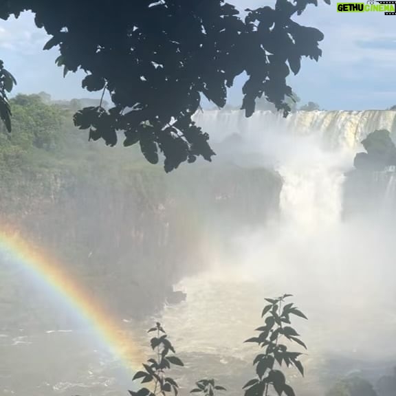 Malena Guinzburg Instagram - Hermosas las Cataratas. Hermoso viaje!!!! Gracias @pristinecamps @puerto_bemberg y toda la gente hermosa del lugar!