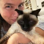 Malena Guinzburg Instagram - Díganle FELICES 21 AÑOS A CHAVELA!!! Acá un pequeño carrete con sus fotos. Por lo menos de los últimos años. Hay más pero en papel, es una señora grande. La primera foto de ahora. Así, viejita, hermosa. ❤️❤️❤️❤️❤️❤️