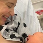 Malena Pichot Instagram - … y entonces saqué un tipazo de mi propio cuerpo y le puse Rafa y ahora lo amo más que a mí. Bienvenido a la Argentina Rafael Lopatin Pichot.