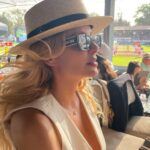 Malillany Marín Instagram - Siempre he amado los caballos me unen a ellos muchas cosas mágicas y maravillosas desde pequeña . acá les comparto un poco de lo que fue una tarde maravillosa de @longinesglobalchampionstourmex gracias primo @chucho280s por la invitación pasamos una tarde maravillosa en buena compañía siempre mente Genial @mercedesbenzmx soñando con esa AMG 🙃🐎😉😎#longines