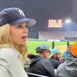 Malillany Marín Instagram - Un día especial 💙⚾️ #yankees #beisbol @yankees @diablosrojosmx ☺️😉 Y mi querido amigo y hermano de generación @isaacsalamef luego les subimos reel Soy muy feliz!!!