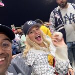 Malillany Marín Instagram - Un día especial 💙⚾️ #yankees #beisbol @yankees @diablosrojosmx ☺️😉 Y mi querido amigo y hermano de generación @isaacsalamef luego les subimos reel Soy muy feliz!!!
