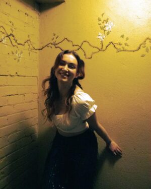 Malinda Kathleen Reese Instagram - Backstage in Portland by @panorrana