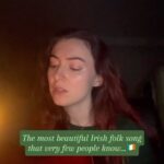 Malinda Kathleen Reese Instagram - I’m so in love with this song. 💚🇮🇪☘️ #folk #irish #ireland #countyclare #siren #singer #candlelight #reverb #cottagecore #lovesong #stpatricksday #stpaddysday