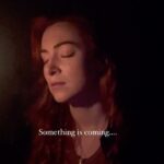 Malinda Kathleen Reese Instagram - I have something for you… 🌀✨🍀 #artist #singer #siren #irish #celtic #folk