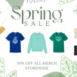 Malinda Kathleen Reese Instagram - Happy March yall here’s a big ole sale 💚 my mama was repping me very hard the other day. Isn’t she cute?? 📸 @miaisabellaphotography