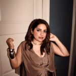 Mallika Dua Instagram – 🗡️🕯️🪐
.
.
.
.
.
.
In @reik.studio 
@shoplune 
@aands_official 
.
.
.
.
Team 
@sakshi312 
@kajol_mulani 
@dellsi.mody 
📸 @pehelaggarwal