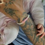 Maluma Instagram - Sienta bien eso de ser padre 👨🏻🤣 — Ya escucharon #PorQueSerá con @grupofrontera ??? Vayan Yaaaaa… Tema fav Lejossss 🚀