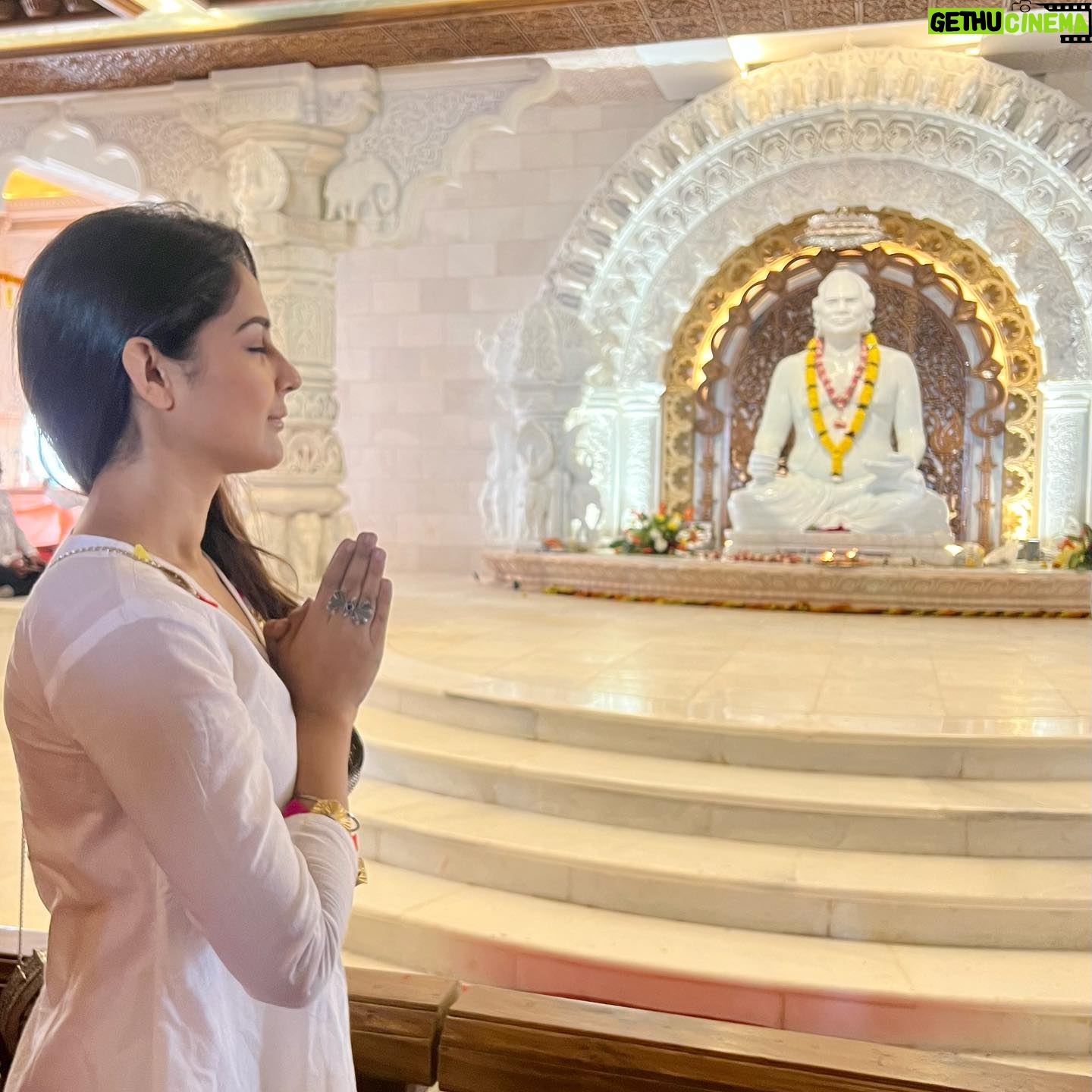 Malvi Malhotra - 3 Likes - Sharing some soppy memories of 2023.
I’m filled with gratitude for this journey.
Peace and love 🫶