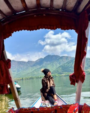 Malvi Malhotra Instagram - Pahad aur Sukoon ❤️
