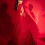 Malvi Malhotra Instagram - Captivating ❤️❤️❤️ PC — @deepak_das_photography HMUA — @monashairandbeauty Styled by @krishi1606 Outfit @kalighataindia Jewellery @milsilaccessories — #malvimalhotra