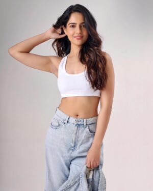 Malvi Malhotra Instagram - 🤍