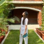 Malvi Malhotra Instagram – I used to think that being peaceful is the ultimate goal of my life . But controlling mind is not that easy .
We always say that “ Control your mind before it controls you “. 
How to achieve that ? 
After I came here I learnt a lot which is much beyond what I used to think .
After spending over a week here and following all the routines from yoga to therapies like SHIRODHARA , NASYA , BASTI to conscious breathing to meditation to studying and having a lot of philosophy sessions on “ PRANA “ I learnt that if your PRANA is in your control , you can control your EMOTIONS ,  MIND , HEALTH and everything.
After doing that practice to be in sink with PRANA , my mind learnt thoughtless state.
My concentration reached another level with this practice .
Your mental health and physical health is in your control if you know this practice .
Thank you @abhyasschoolofyoga 
For introducing me to Yog which is much vast than what we think it is .