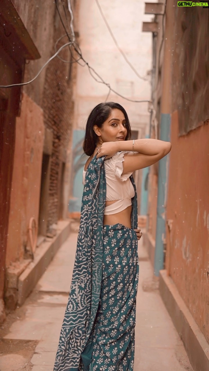 Malvi Malhotra - 3 Likes - Vintage magic 💫