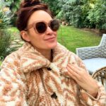 Mamrie Hart Instagram – Just sincerely had a convo about how over-the-top people dressed in the 80’s. Self-awareness is not my strongest suit.