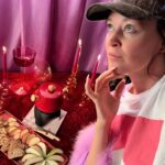 Mamrie Hart Instagram – This week we shot the first half of my upcoming cookbook. It’s still a looooong ways off (trust and believe I will be sky writing the pre-order link when it’s ready) but HOT DAMN. 🔥 Its gonna be delicious and unique and weird and I am exhausted. 🍄 Nothing but glove for this crew!

🪝psssst: Those are what I’m calling ‘Lychee Littlenecks’. Lychee flavored jello shots with a strawberry champagne ‘mignonette’. And they’re 🙌🏻.