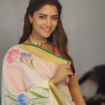 Mamta Mohandas Instagram - Shine on .. ✨ Happy Vishu to all of you 🌹 💗 #vishu #vishuashamsakal #kerala