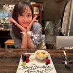 Manami Higa Instagram - crank upのご褒美飯🍴🍖😋💕 早めの誕生日も祝ってもらいました🎂 thank you🩵💛💜