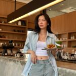 Manasaporn Chanchalerm Instagram - 40° cafe hopping 🥵 @cosstores #COSThailand