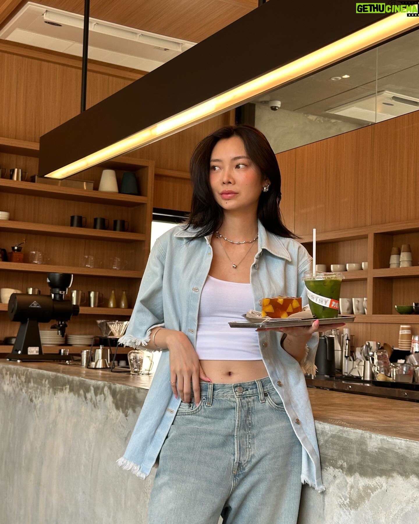 Manasaporn Chanchalerm Instagram - 40° cafe hopping 🥵 @cosstores #COSThailand