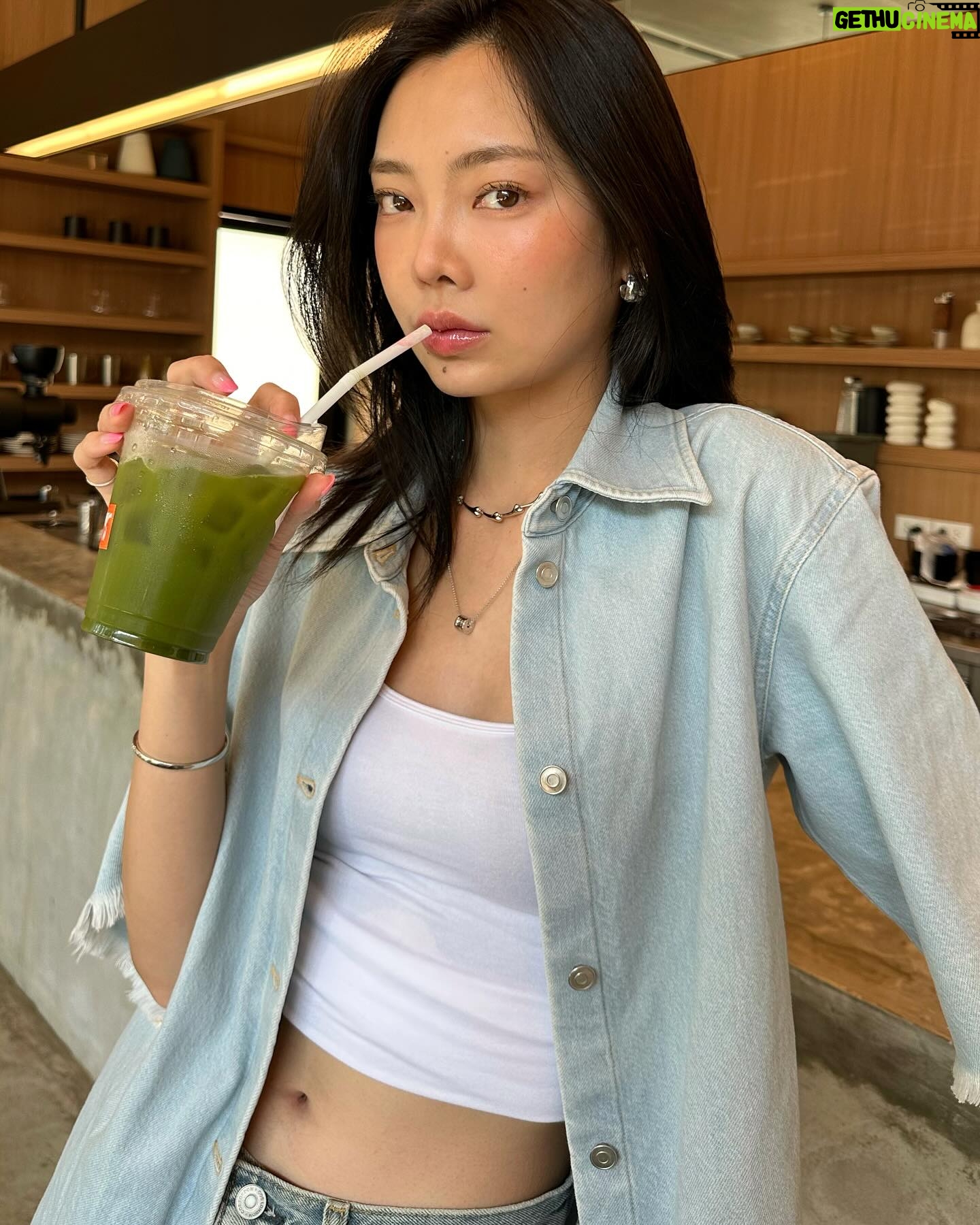 Manasaporn Chanchalerm Instagram - 40° cafe hopping 🥵 @cosstores #COSThailand