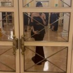 Mandana Karimi Instagram - I had the honour of attending yet another magnificent launch of @isaloniofficial “ 62ed edition “ at the @teatroallascala All set for yet another design week in Milan.