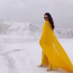 Mandy Takhar Instagram - #Nakhro Nature 🥰 @djflowofficial1