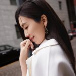 Mandy Wong Instagram - 欣賞自己不是孤芳自賞，而是認識全面的自己，依然勇往直前的氣魄 😌