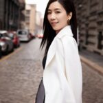 Mandy Wong Instagram - 欣賞自己不是孤芳自賞，而是認識全面的自己，依然勇往直前的氣魄 😌