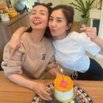 Mandy Wong Instagram - 同🐯嫂補祝生日，有人亂入🤣🤣🎂🎂 祝 @paisleyhu 繼續又靚又fit，同 @palsinn 繼續恩恩愛愛🤪