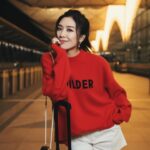 Mandy Wong Instagram - new year | new vibe | new start 🫶🏻 Milan I m coming ~ Ciao 🛫 Makeup: @littlewhiteofficial Hair： @jayxhair Photographer: @nickyjai ootd: @sportmax @sportmax_hk Styling: #qystyling #MFW