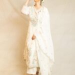 Manisha Koirala Instagram – Heeramandi promotions 
Styled by – @sanamratansi 
Sr&Co Manager – @jaferalimunshi 
Team – @isshika.manan 
Outfit – @anitadongre 
Earring – @tribebyamrapali
Ring – @sangeetaboochra
Footwear – @houseofvian 
Intern – @aartiii_17 
Make up – @tush_91
Hair – @hairbyykaushall
📸 – @devsphotographyofficial