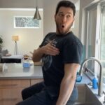 Manny MUA Instagram - I think my gardner just quit on me 😅