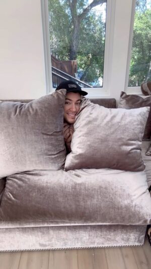 Manny MUA Instagram - it’s hard to find premium furniture these days 🤷🏻‍♂️