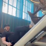 Manny MUA Instagram - come someone please come help me?! 😮‍💨
