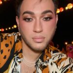 Manny MUA Instagram - who doesn’t love a good pearl necklace 🐚 - thank you @benefitcosmetics for the incredible experience ❤️