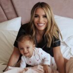 Manon Tanti Instagram - Les week ends en famille sont super important pour nous ! Et vous quel est votre programme idéal pour le week-end ?