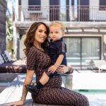 Manon Tanti Instagram - L’amour inconditionnel ❤️❤️ je suis fière de toi mon grand bébé 🥰 tu es tellement gentil et adorable comme petit garçon 😍 tu seras un grand frère attentionné et plein d’amour j’en suis certaine ❤️❤️ ta maman qui T’AIME ❤️❤️ @tiagotanti @childsplayclothing @mandyg.photographer