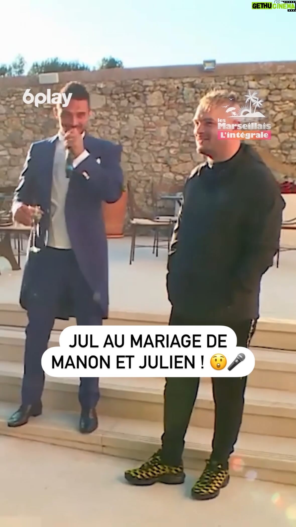 Manon Tanti Instagram - Quand @julientantiplein offre une surprise de taille à sa chérie @manontanti : un concert privé de @juldetp pour leur mariage ! 🤩 ☀️ "Manon Julien : Le Mariage" et toutes les saisons des Marseillais sont disponibles sur @6play